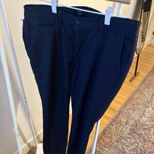 Taylor Stitch Civic Chino in Navy - 33/34